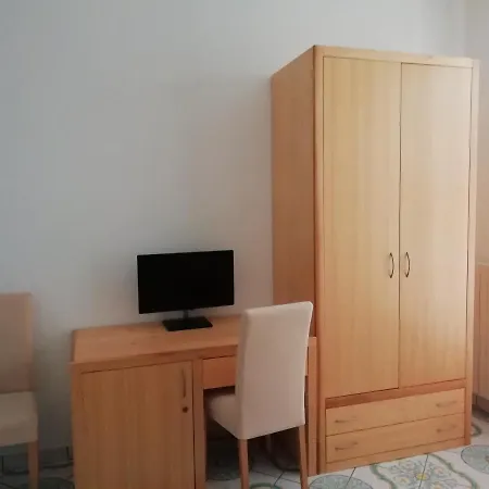 Konukevi Giannina Massa Lubrense