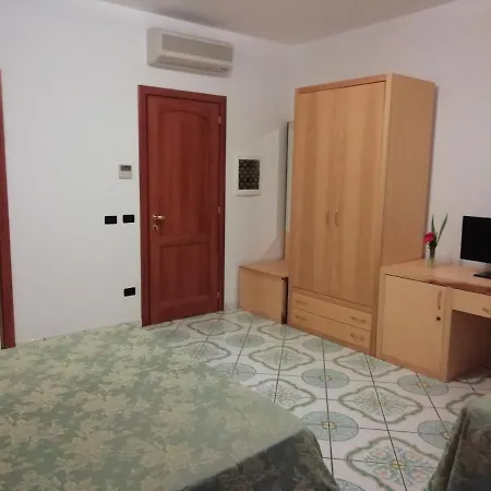 Giannina Guest house *